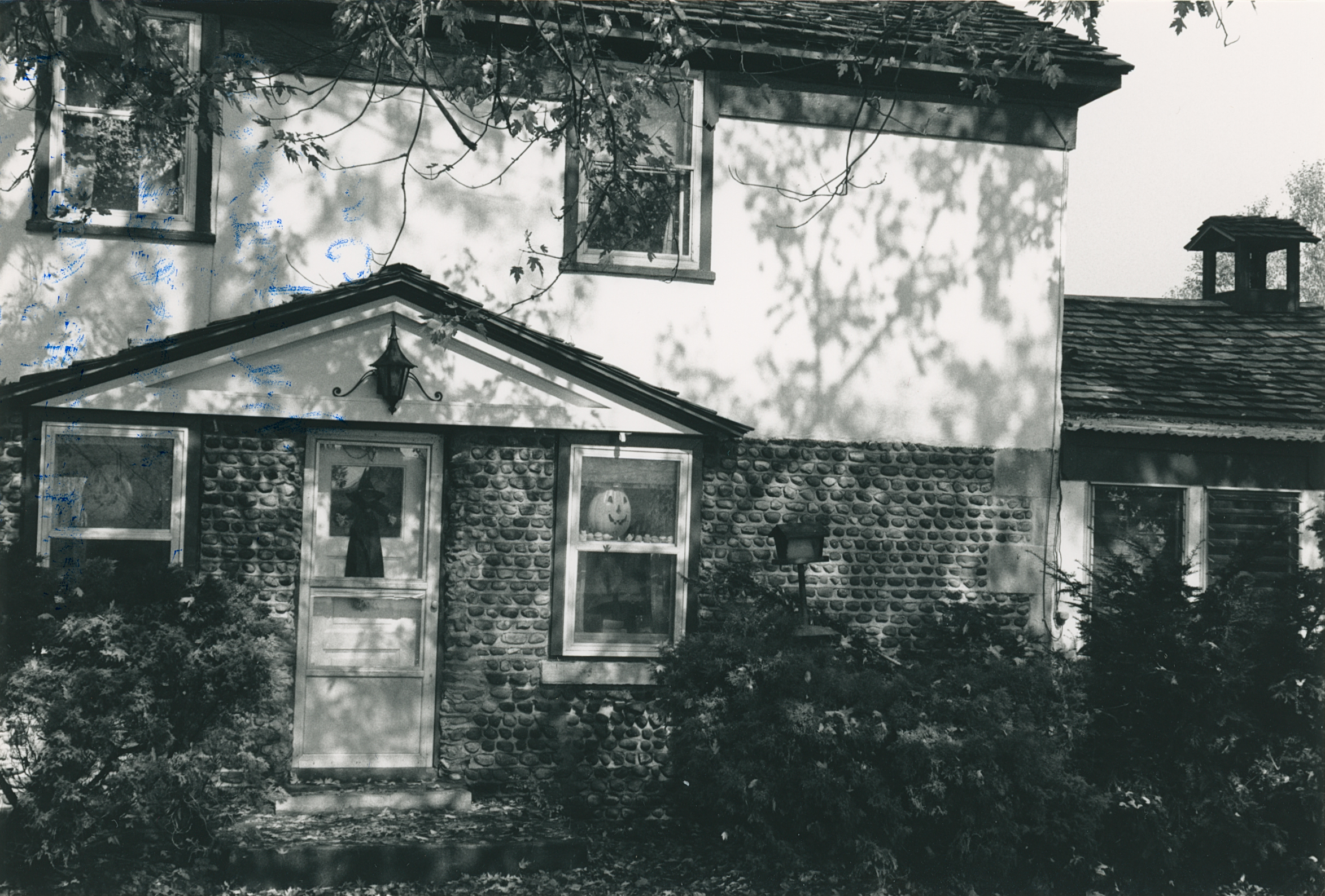 Phe-24 252 Fishers Rd 2